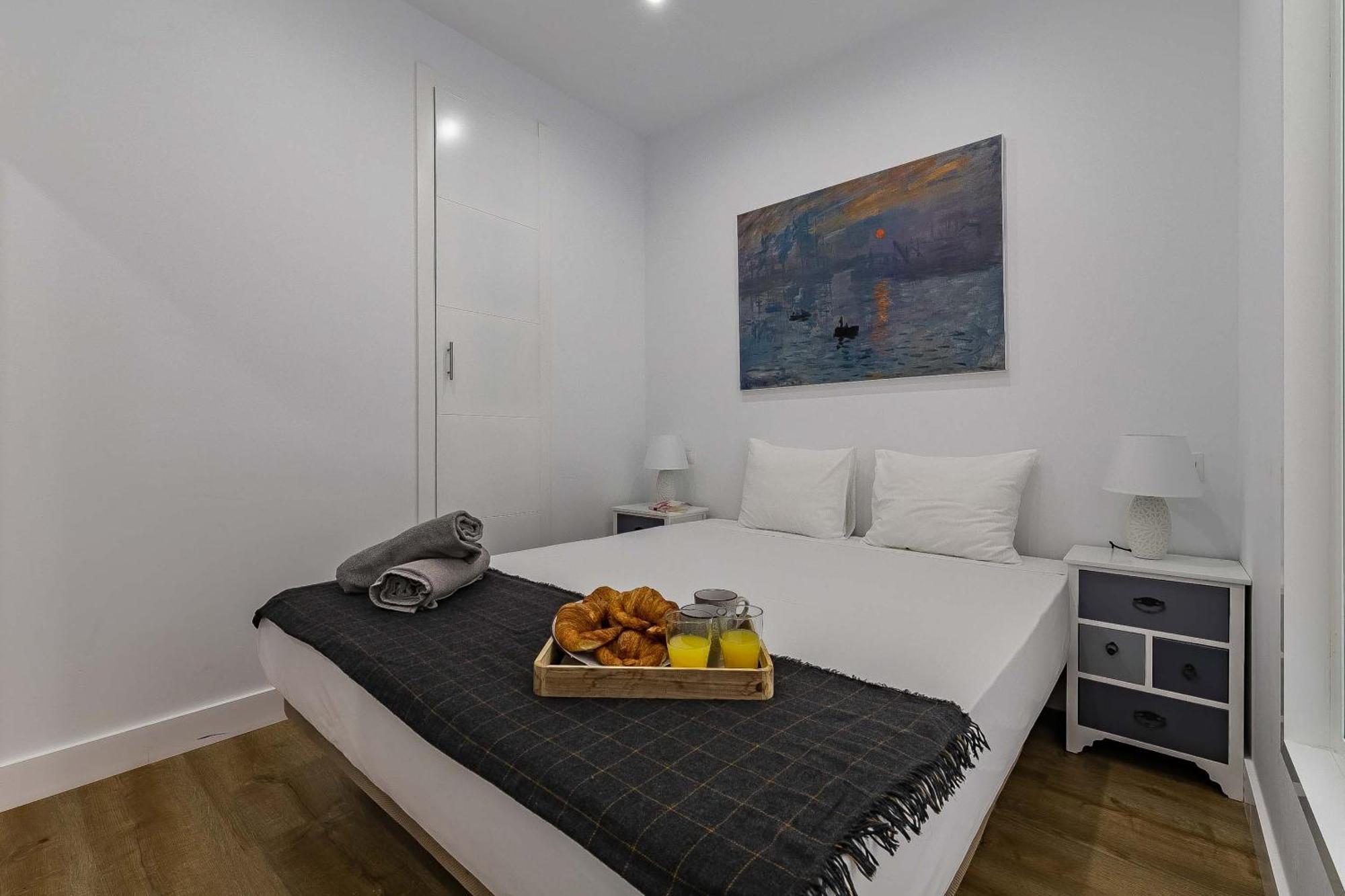 Soho Apartments Малага Екстериор снимка