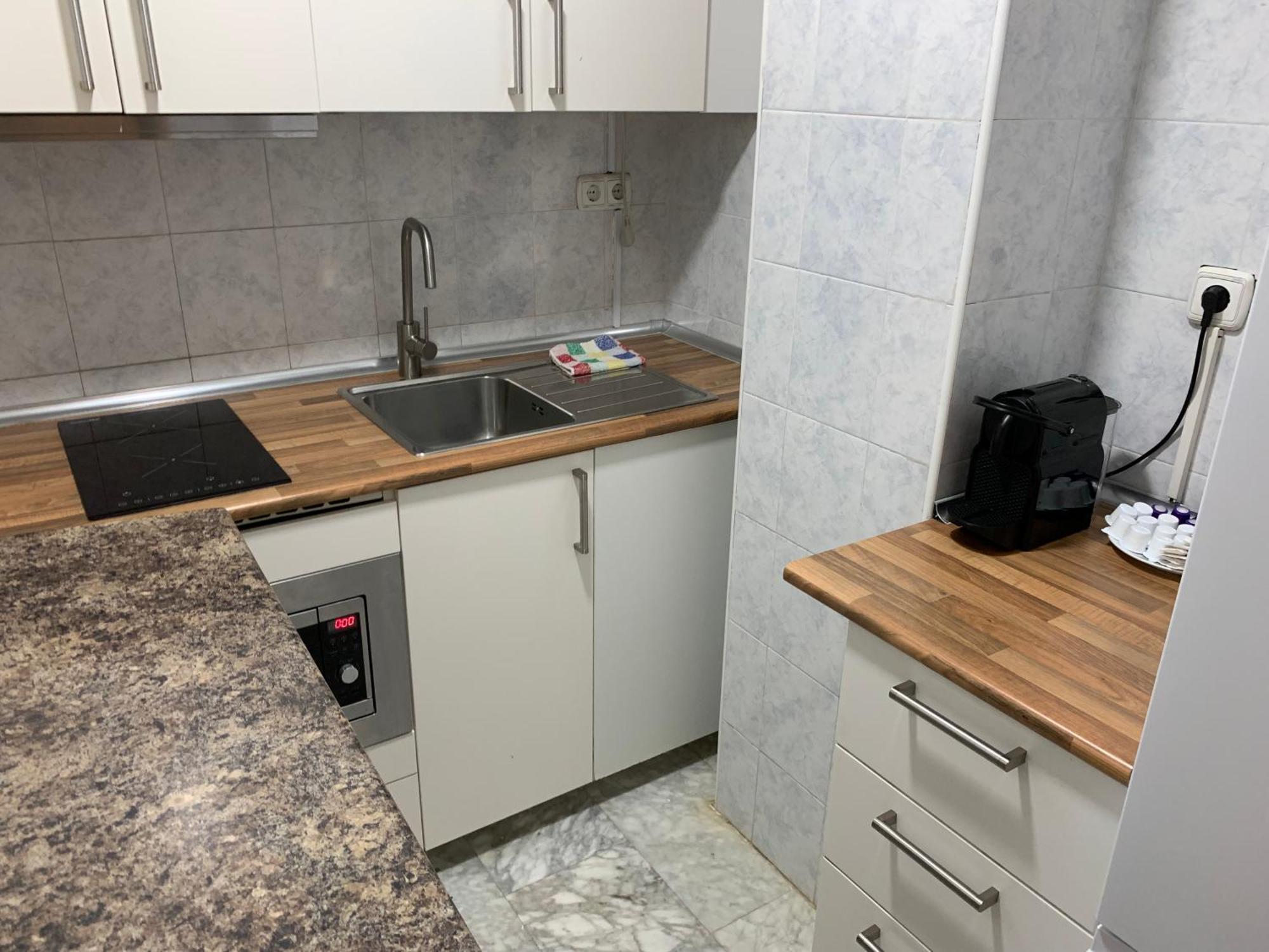 Soho Apartments Малага Екстериор снимка