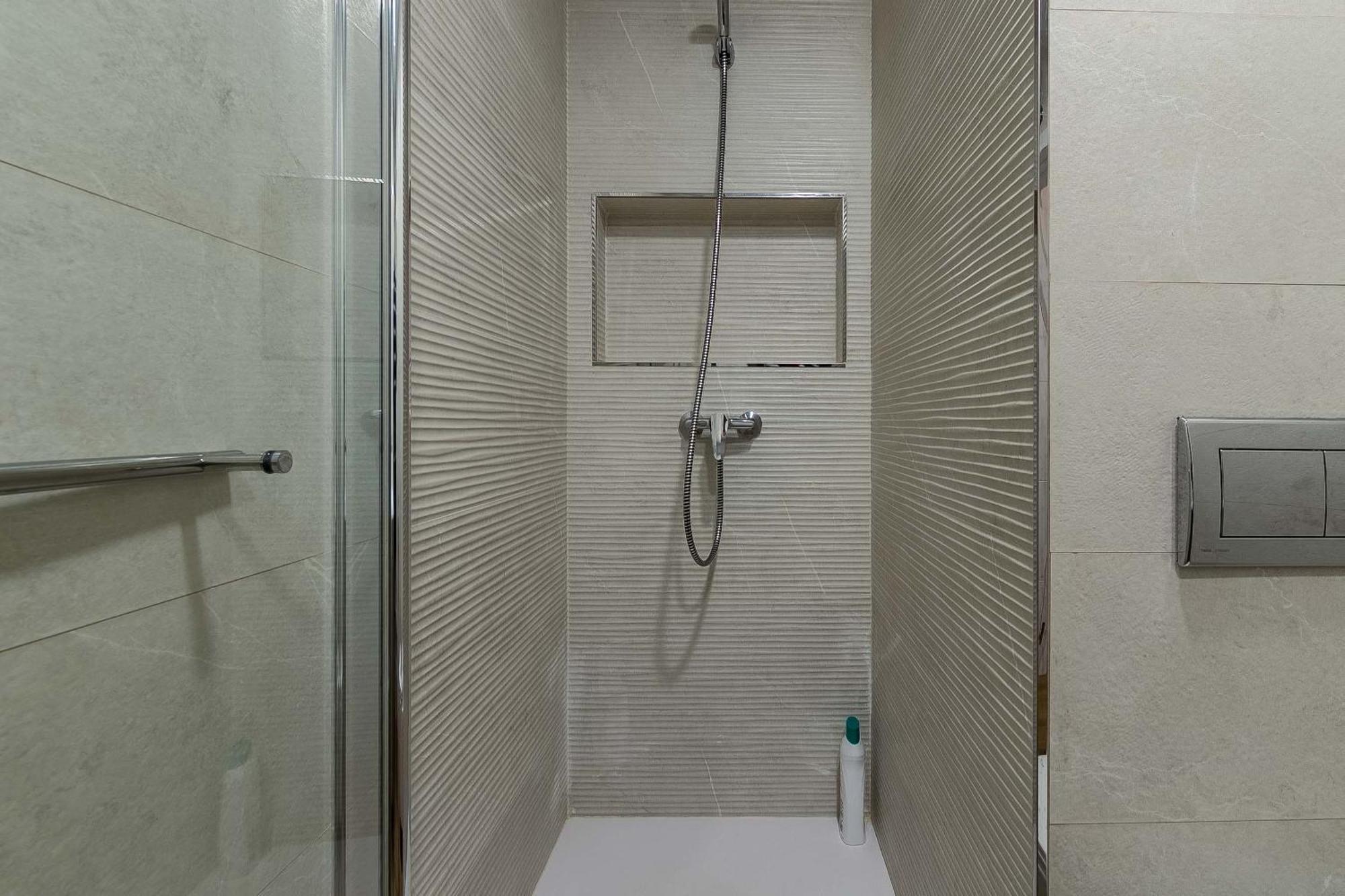 Soho Apartments Малага Екстериор снимка