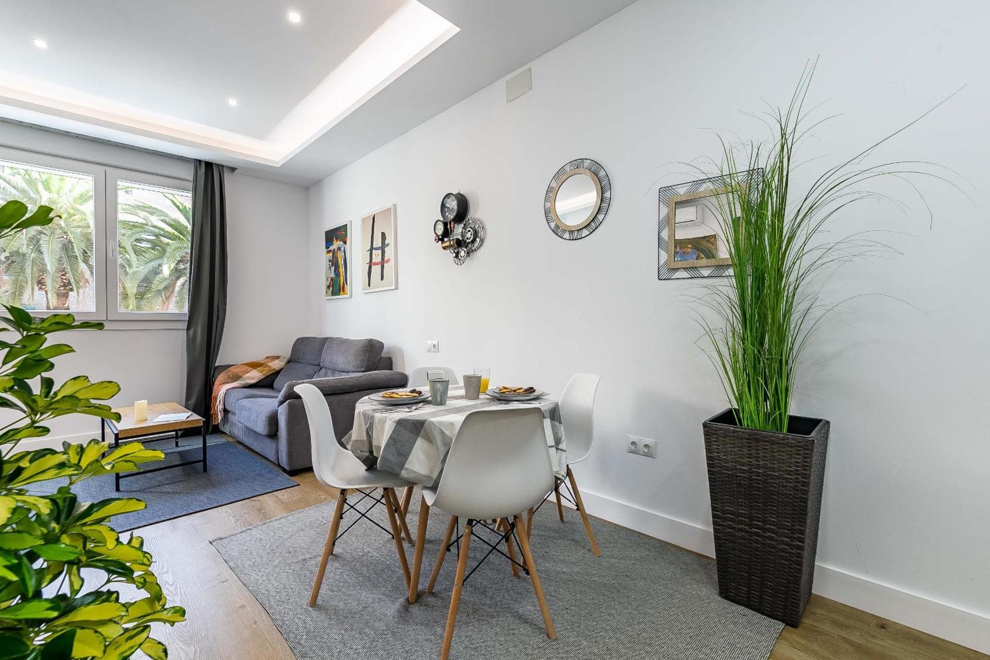 Soho Apartments Малага Екстериор снимка